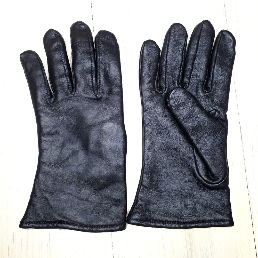 32) Black Gloves WOOL Lined Sz. 7